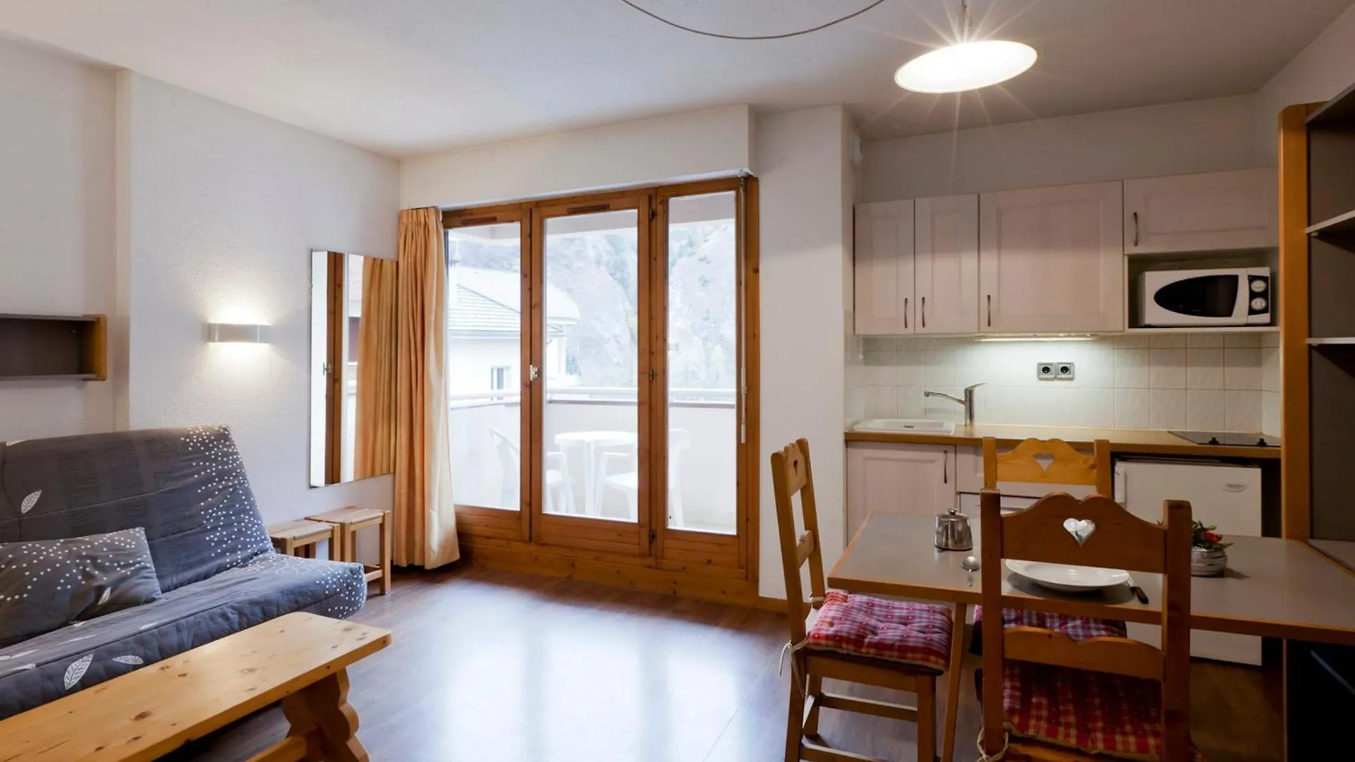 Studio Equipe Avec Balcon, Wifi Et Animaux Admis - Fr-1-512-184 Brides-les-Bains